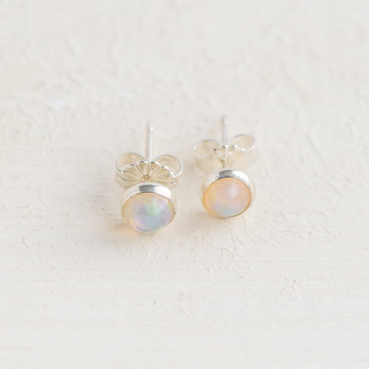 moonstone and sterling silver stud earring 5mm by laura dezordo jewellery