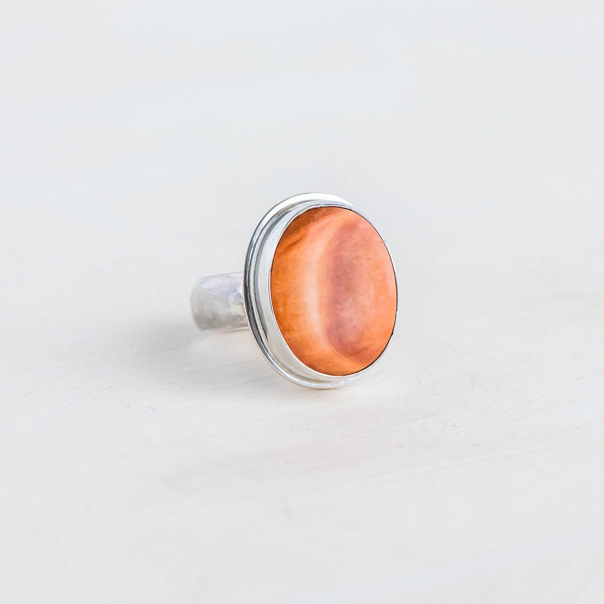 Orange Oval Spiny Oyster Shell &amp; Silver Ring